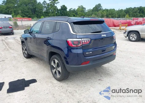 2018 Jeep Compass Latitude 4X4 z USA, uszkodzony, nr VIN 3C4NJDBB4JT117805